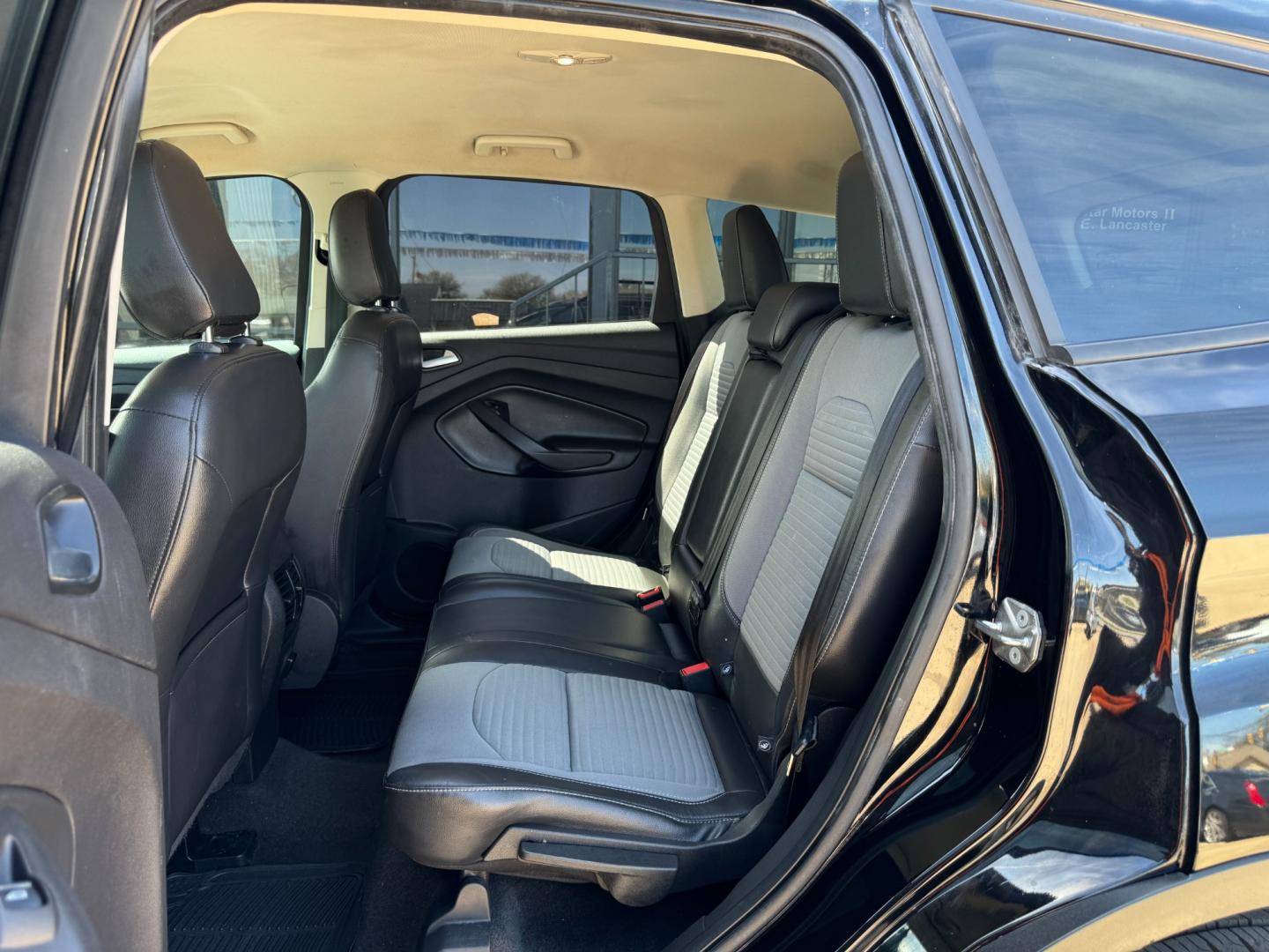 2018 BLACK FORD ESCAPE SE (1FMCU0GD4JU) , located at 5900 E. Lancaster Ave., Fort Worth, TX, 76112, (817) 457-5456, 0.000000, 0.000000 - Photo#11